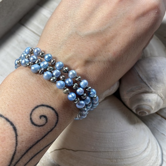 Blue & grey pearl necklace or bracelet - Picture 7 of 8